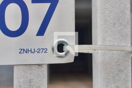 PLACA INSTALADA NA FACHADA de casa à venda com 2 quartos, 148m² em Loteamento Country Ville, Campinas