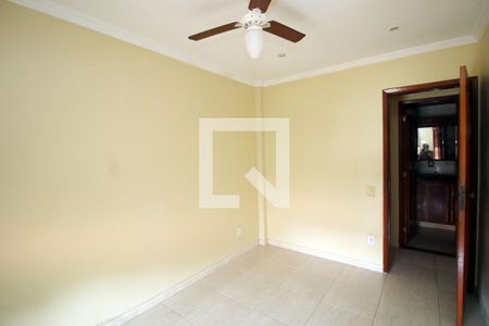 Quarto 1 de apartamento para alugar com 2 quartos, 55m² em Cordovil, Rio de Janeiro