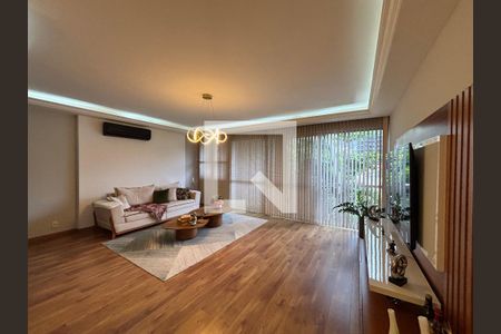Sala de apartamento à venda com 3 quartos, 130m² em Lagoa, Rio de Janeiro