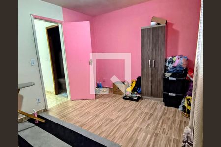 Casa à venda com 2 quartos, 71m² em Olaria, Rio de Janeiro