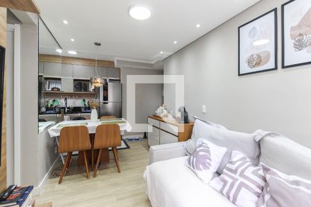 SalaSala de apartamento para alugar com 2 quartos, 42m² em Itaquera, São Paulo
