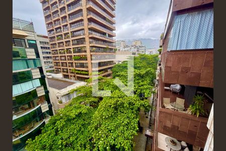 Varanda da sala - vista 2 de apartamento à venda com 5 quartos, 500m² em Leblon, Rio de Janeiro