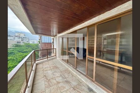 Varanda da sala de apartamento à venda com 5 quartos, 500m² em Leblon, Rio de Janeiro