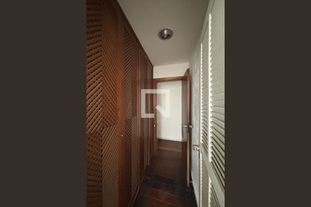 Corredores de apartamento à venda com 5 quartos, 500m² em Leblon, Rio de Janeiro