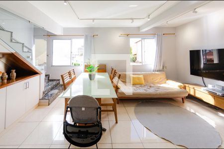 Sala de apartamento à venda com 2 quartos, 122m² em Grajaú, Belo Horizonte