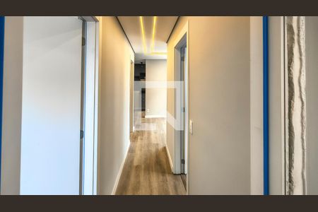 Corredor de apartamento à venda com 3 quartos, 53m² em Socorro, São Paulo
