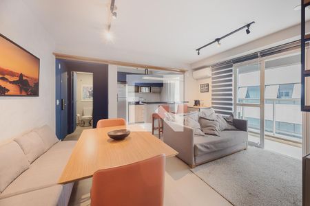 Sala de apartamento para alugar com 1 quarto, 60m² em Pinheiros, São Paulo