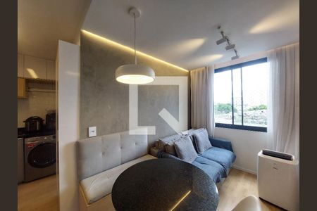 Sala de apartamento à venda com 2 quartos, 34m² em Jurubatuba, São Paulo