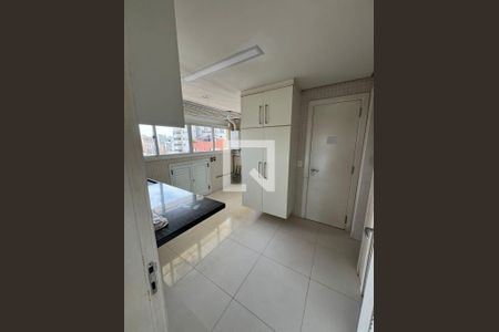 Apartamento à venda com 4 quartos, 240m² em Santa Cecilia, São Paulo