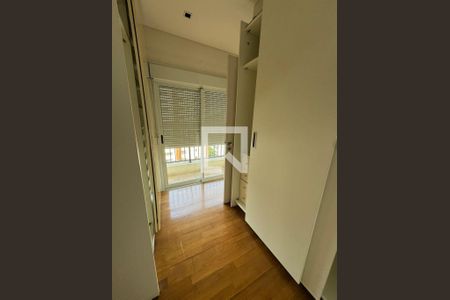 Apartamento à venda com 4 quartos, 240m² em Santa Cecilia, São Paulo