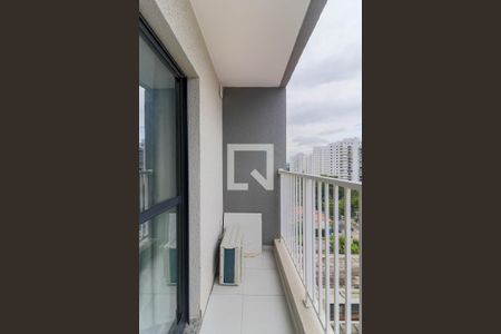 Varanda de kitnet/studio para alugar com 1 quarto, 26m² em Santo Amaro, São Paulo