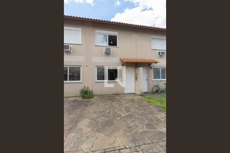 Casa de Condomínio à venda com 2 quartos, 68m² em Rio Branco, Canoas