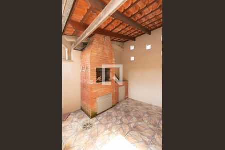 Casa de Condomínio à venda com 2 quartos, 68m² em Rio Branco, Canoas