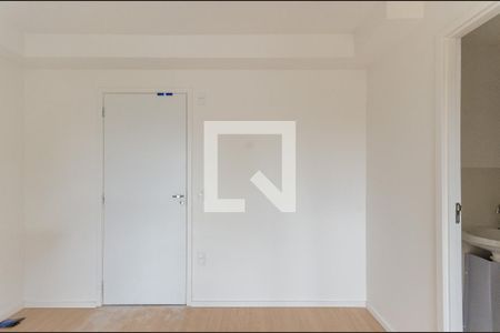 Sala / Cozinha de kitnet/studio para alugar com 2 quartos, 30m² em Jardim Jaragua (sao Domingos), São Paulo