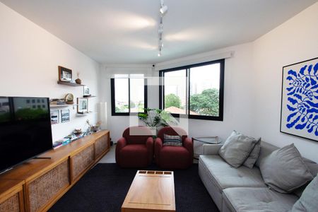 Sala de estar de casa à venda com 5 quartos, 350m² em Vila Madalena, São Paulo