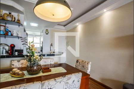 Sala de apartamento à venda com 2 quartos, 60m² em Parque Bandeirante, Santo André