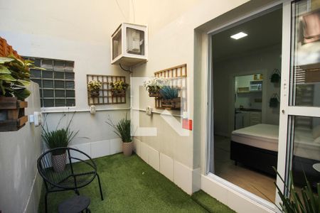 Quintal de kitnet/studio para alugar com 1 quarto, 30m² em Centro Histórico, Porto Alegre