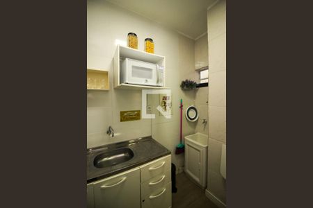Cozinha e Área de Serviço de kitnet/studio para alugar com 1 quarto, 30m² em Centro Histórico, Porto Alegre