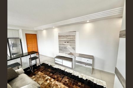 Sala/Cozinha de apartamento para alugar com 1 quarto, 40m² em Carandiru, São Paulo