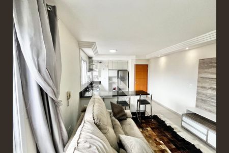 Sala/Cozinha de apartamento para alugar com 1 quarto, 40m² em Carandiru, São Paulo