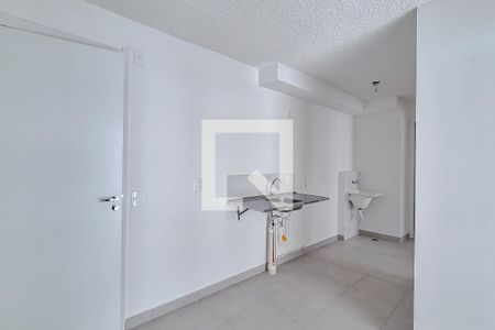 Sala de apartamento para alugar com 2 quartos, 34m² em Parque Industrial Tomas Edson, São Paulo