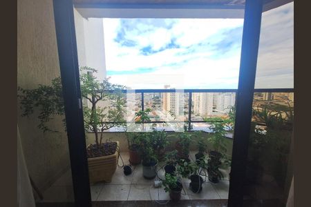 Varanda da Sala de apartamento para alugar com 4 quartos, 210m² em Centro, Suzano