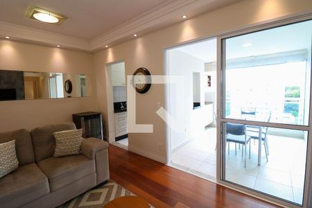 Sala de apartamento para alugar com 2 quartos, 70m² em Santo Amaro, São Paulo