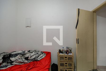 Quarto 2 de casa à venda com 2 quartos, 125m² em Chácara Agrindus, Taboão da Serra