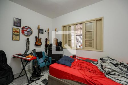 Quarto 2 de casa à venda com 2 quartos, 125m² em Chácara Agrindus, Taboão da Serra