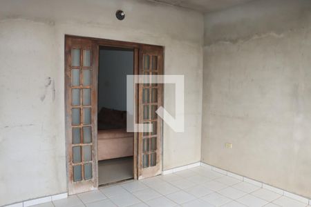 Casa para alugar com 3 quartos, 200m² em Jardim Sao Miguel, Cotia