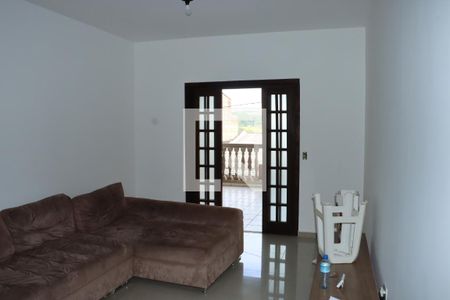 Casa para alugar com 3 quartos, 200m² em Jardim Sao Miguel, Cotia