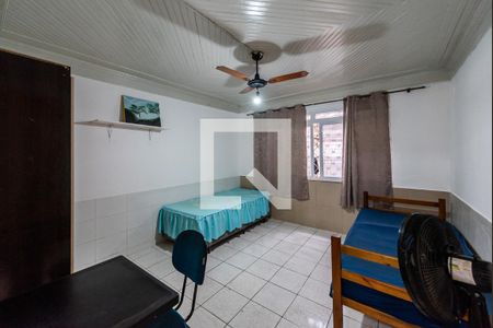 Casa para alugar com 3 quartos, 10m² em Vila Matias, Santos
