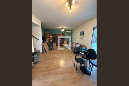 Sala de casa de condomínio à venda com 3 quartos, 198m² em Residencial Barão do Café, Campinas