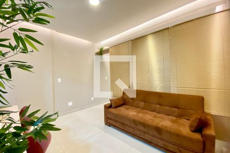 Sala  de apartamento à venda com 1 quarto, 42m² em Copacabana, Rio de Janeiro