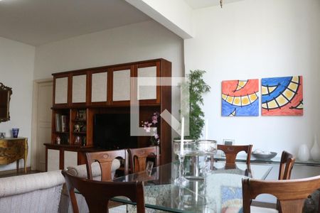 Sala de apartamento à venda com 4 quartos, 155m² em Leblon, Rio de Janeiro