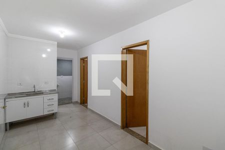 Sala e Cozinha de apartamento para alugar com 2 quartos, 45m² em Vila Nhocuné, São Paulo