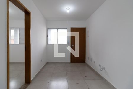Sala/Cozinha de apartamento para alugar com 2 quartos, 44m² em Vila Nhocuné, São Paulo