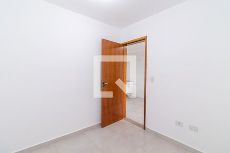 Quarto 1 de apartamento para alugar com 2 quartos, 43m² em Vila Nhocuné, São Paulo