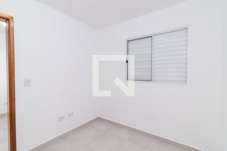 Quarto 1 de apartamento para alugar com 2 quartos, 43m² em Vila Nhocuné, São Paulo