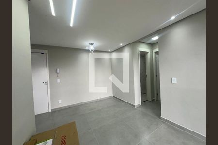 Sala de apartamento para alugar com 2 quartos, 55m² em Jardim Maria Helena, Barueri