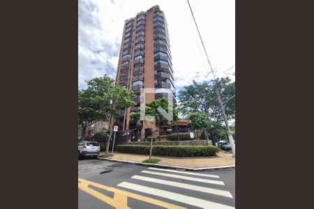 Fachada e portaria de apartamento à venda com 4 quartos, 216m² em Aclimação, São Paulo