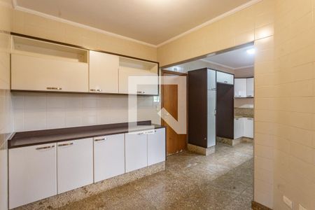 Cozinha de apartamento à venda com 4 quartos, 216m² em Aclimação, São Paulo