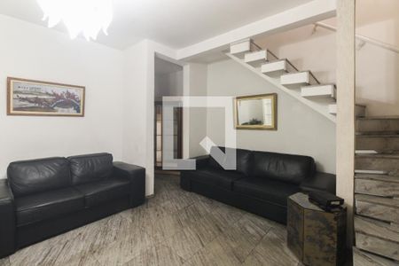 Sala  de casa para alugar com 2 quartos, 110m² em Vila Nova Savoia, São Paulo