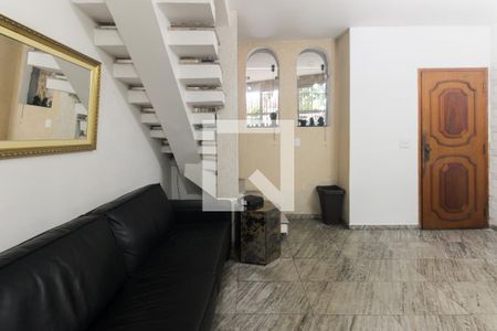 Sala  de casa para alugar com 2 quartos, 110m² em Vila Nova Savoia, São Paulo