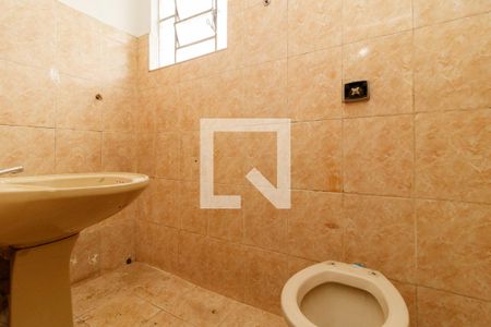 Banheiro de casa para alugar com 1 quarto, 40m² em Vila Nilo, São Paulo