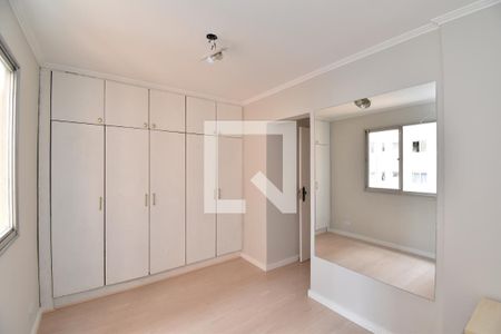 Quarto 1 de apartamento para alugar com 2 quartos, 68m² em Champagnat, Curitiba