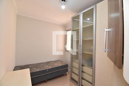 Quarto 2 de apartamento para alugar com 2 quartos, 68m² em Champagnat, Curitiba