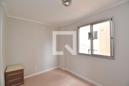 Quarto 1 de apartamento para alugar com 2 quartos, 68m² em Champagnat, Curitiba