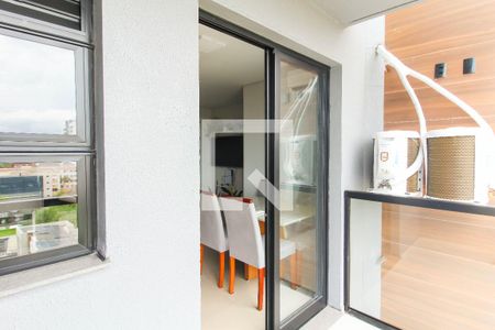 Sala/Cozinha de apartamento à venda com 2 quartos, 50m² em Niterói, Canoas