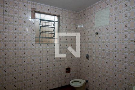 Banheiro de casa para alugar com 1 quarto, 70m² em Jardim Santa Maria, São Paulo